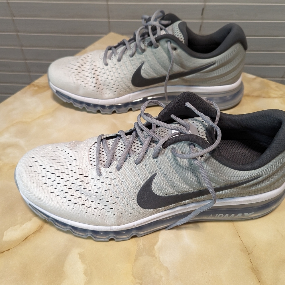 Brand new Nike Air Max